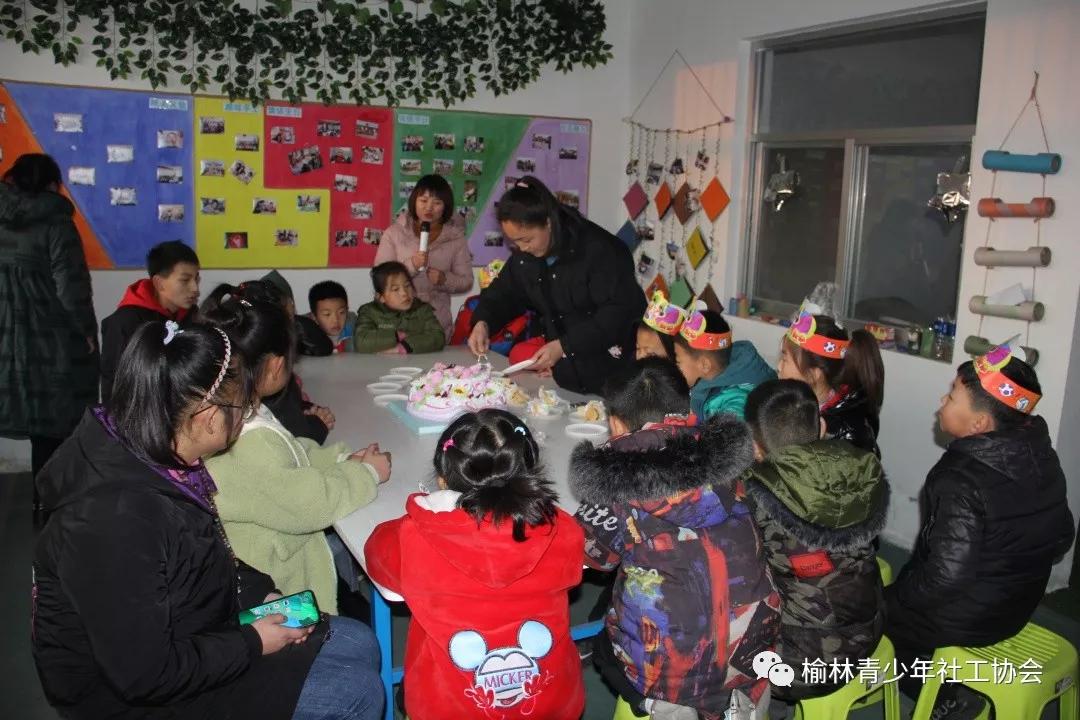 3-200605151254M8.jpg
