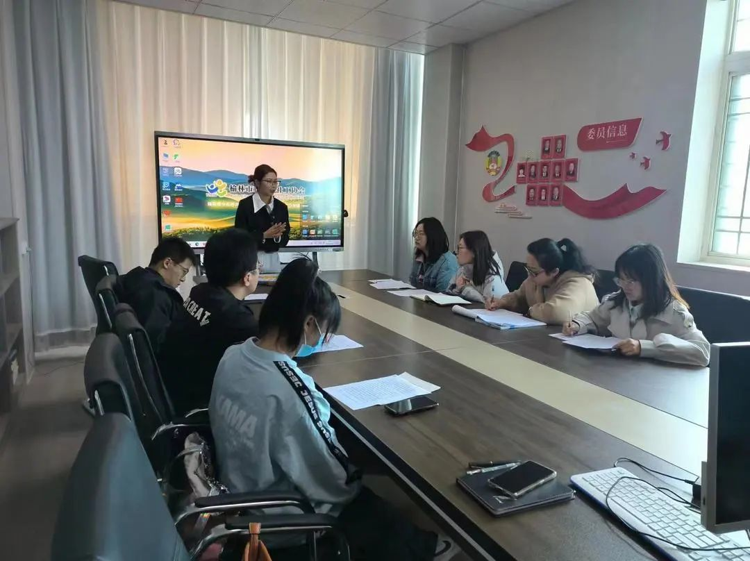榆林市青少年社工协会学习会(图1)